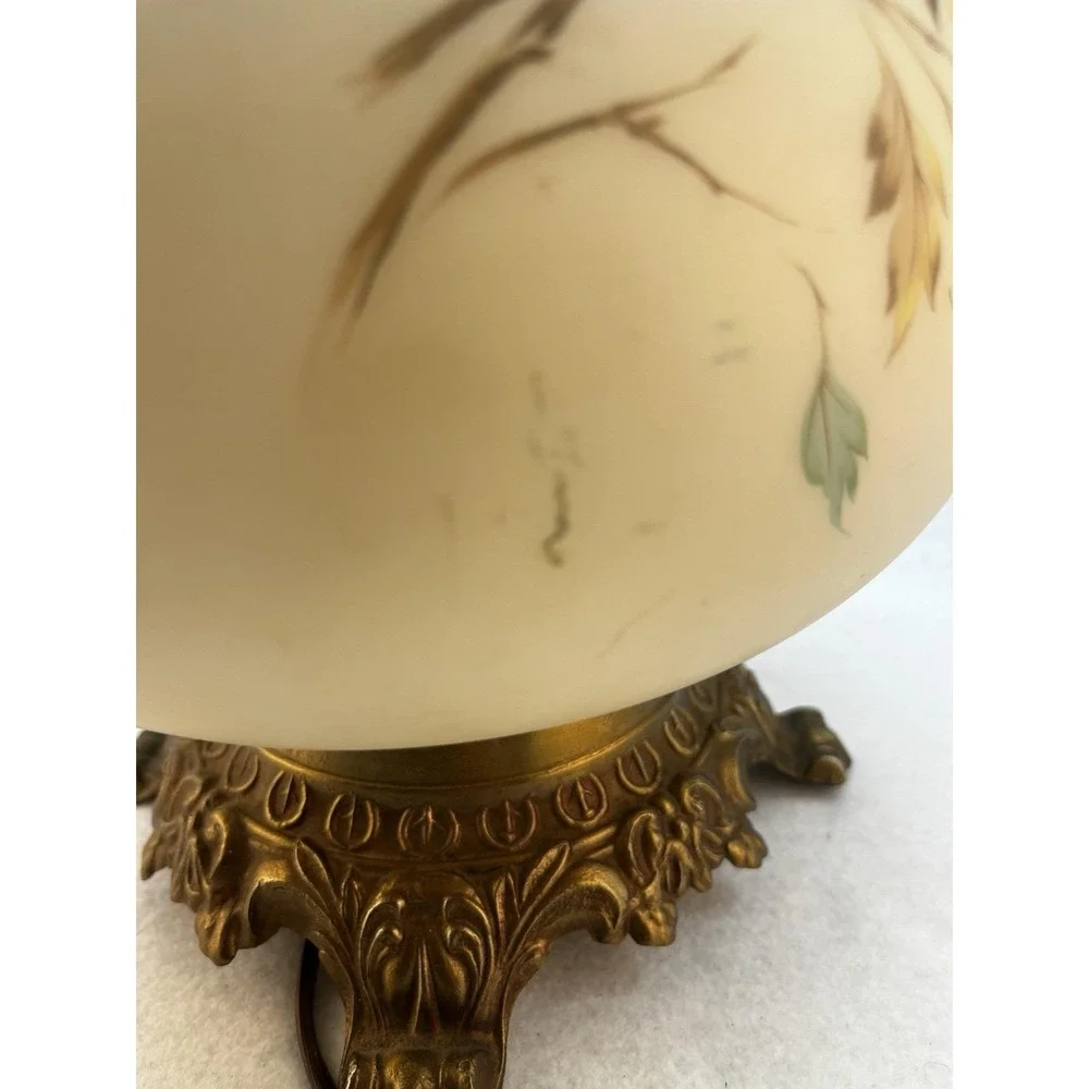 Parlor Lamp-Gone with The Wind -Hand Painted Globe- For Parts- Maple Leaves- VTG